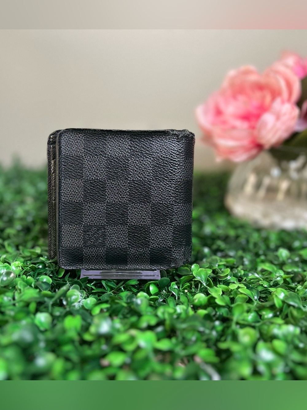 Louis Vuitton Damier Graphite Bifold Wallet - Picture 2 of 8
